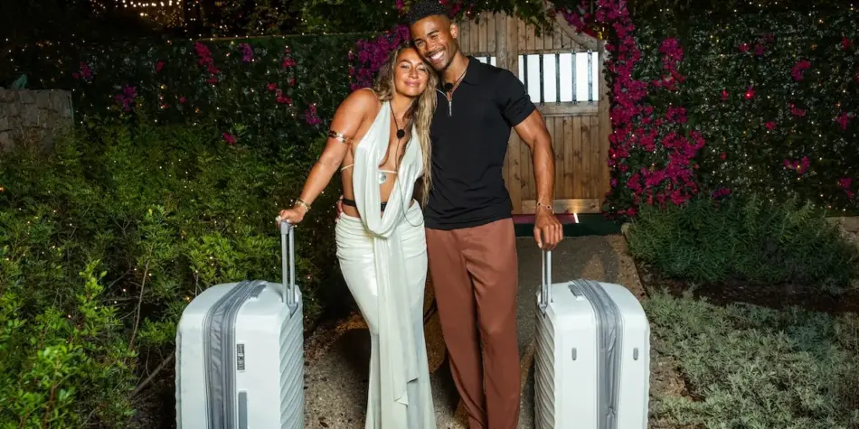 Mimi and Steph outside the Love Island Australia 2024 villa.