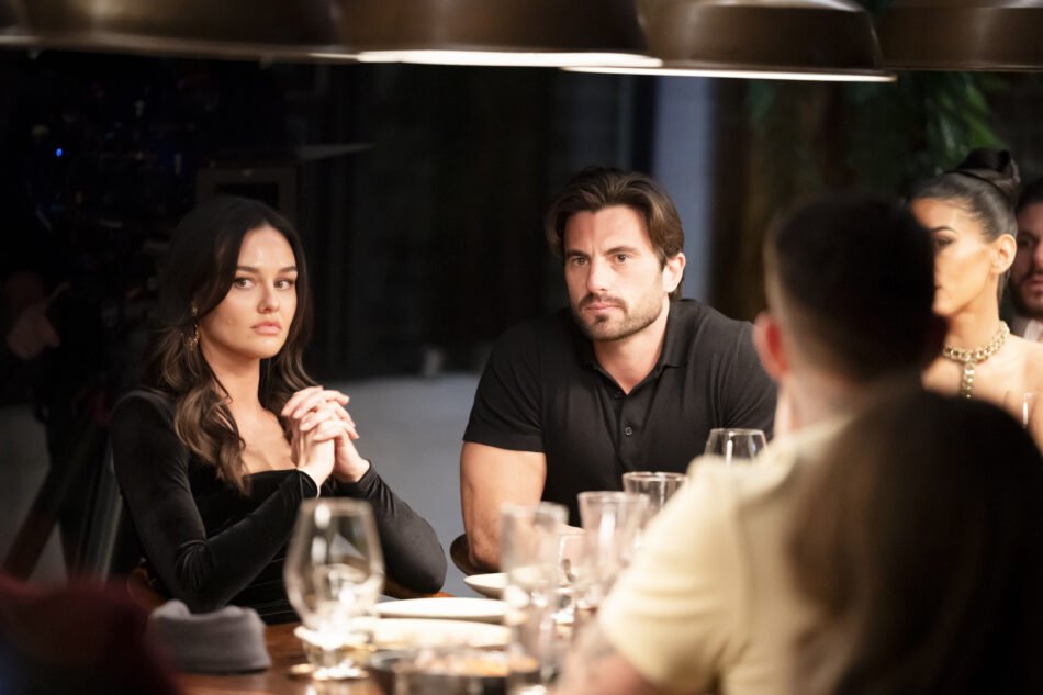 Eliot and Veronica look concerned at the MAFS dinner. 